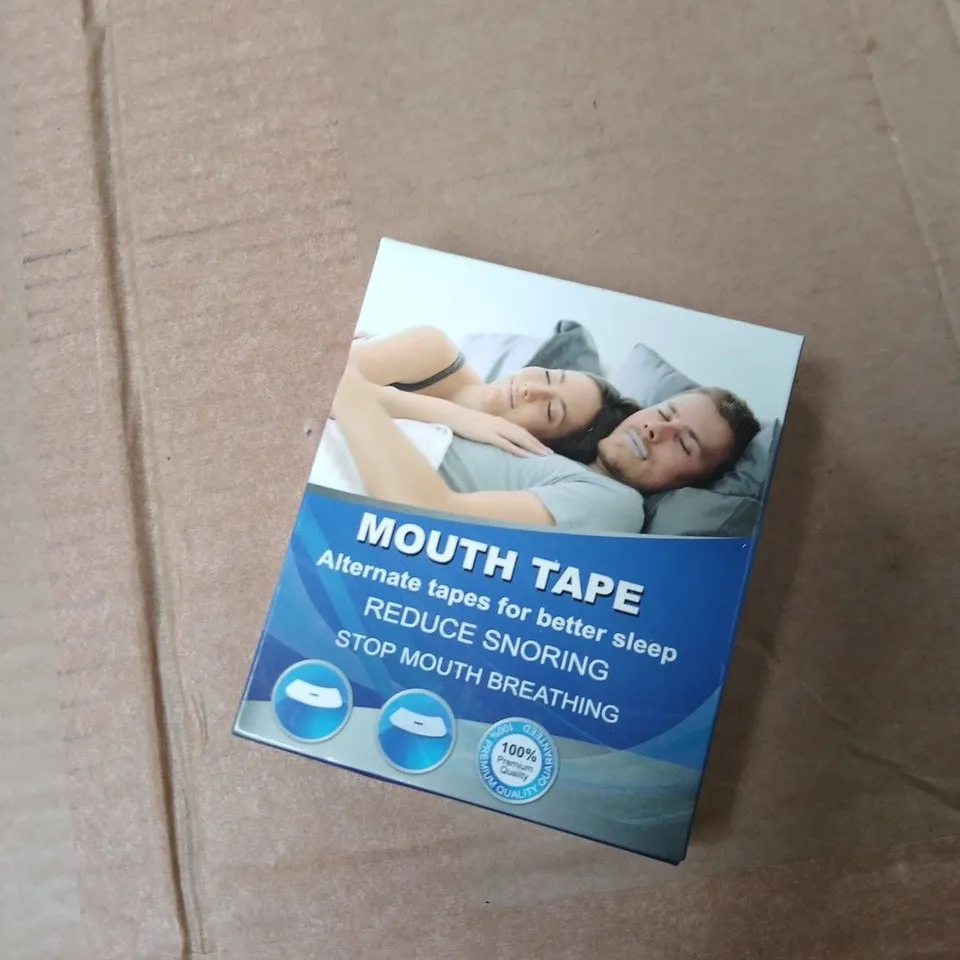 APPROXIMATELY 15 ASSORTED ITEMS INCLUDING SNORING MOUTH TAPE AND SNOREEZE ORAL DEVICE  
