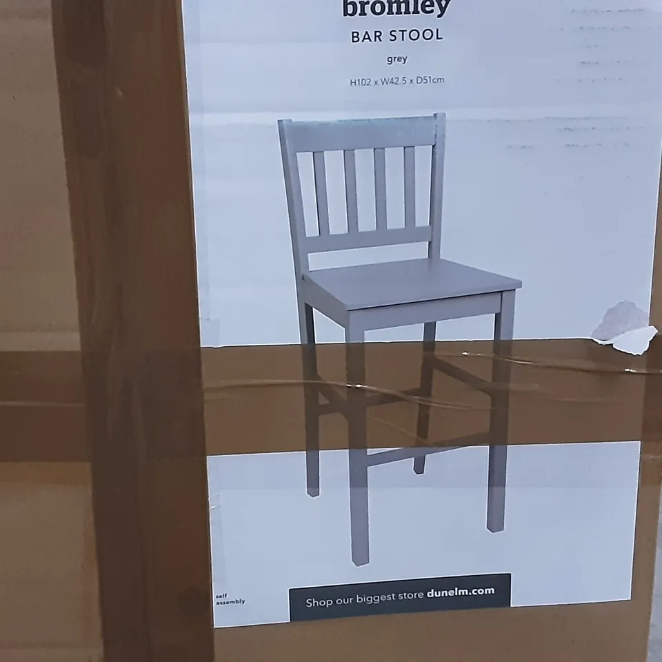 BOXED BROMLEY BAR STOOL IN GREY , H102 X W42 X D51CM 