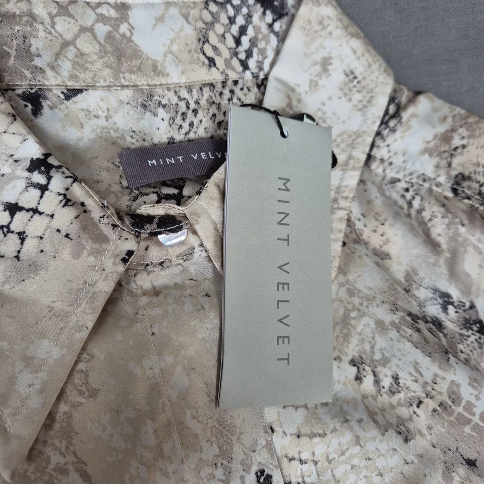 MINT VELVET CREAM SNAKE PRINT SATIN SHIRT - LARGE