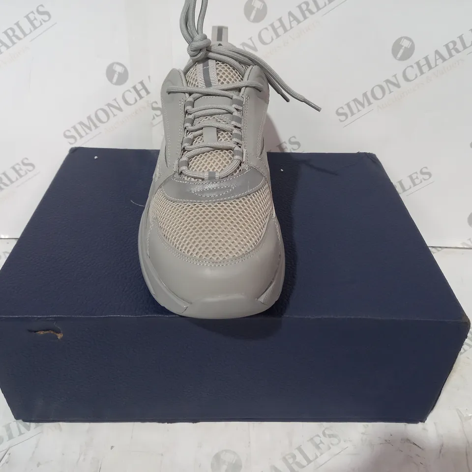 BOXED PAIR OF DIOR SHOES IN GREY EU SIZE 43