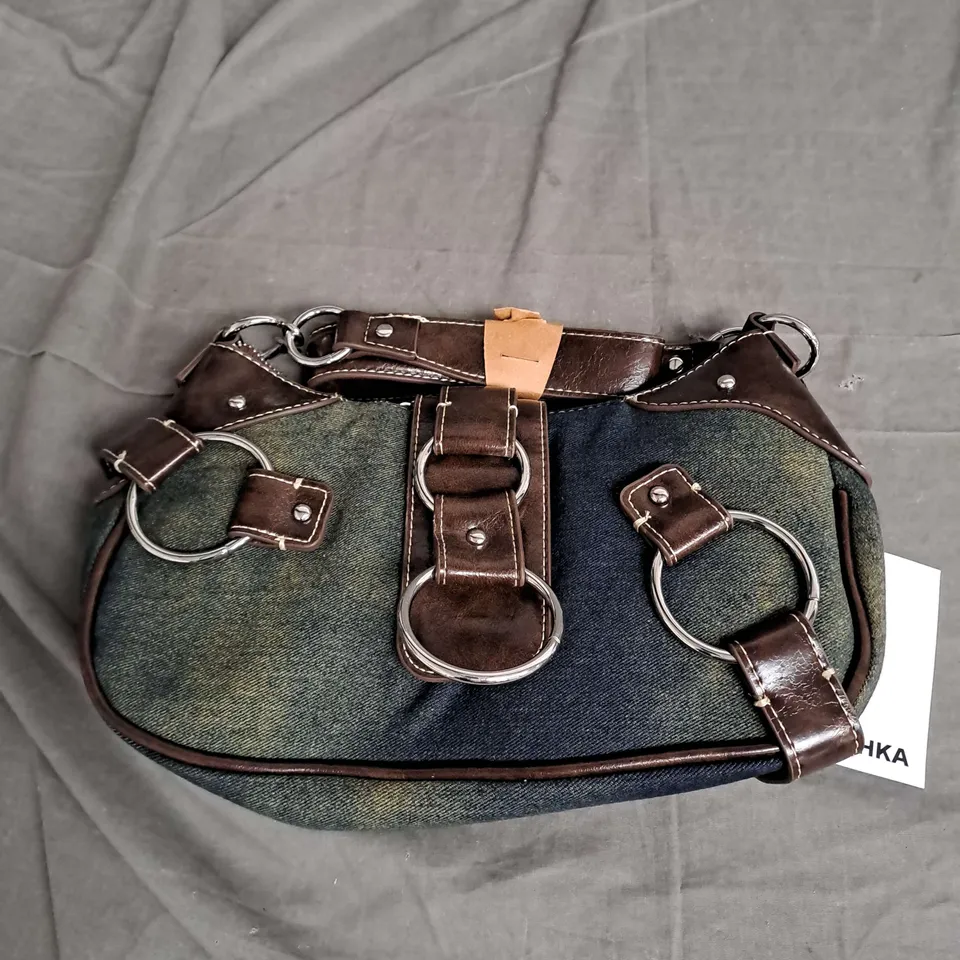 BERSHKA HANDBAG IN BROWN/DENIM ONE SIZE
