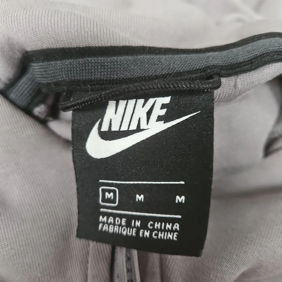 NIKE ZIP HOODIE – LIGHT GRAY, MEN'S SIZE M