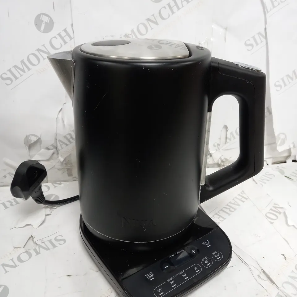 NINJA PERFECT TEMPERATURE KETTLE KT200UK