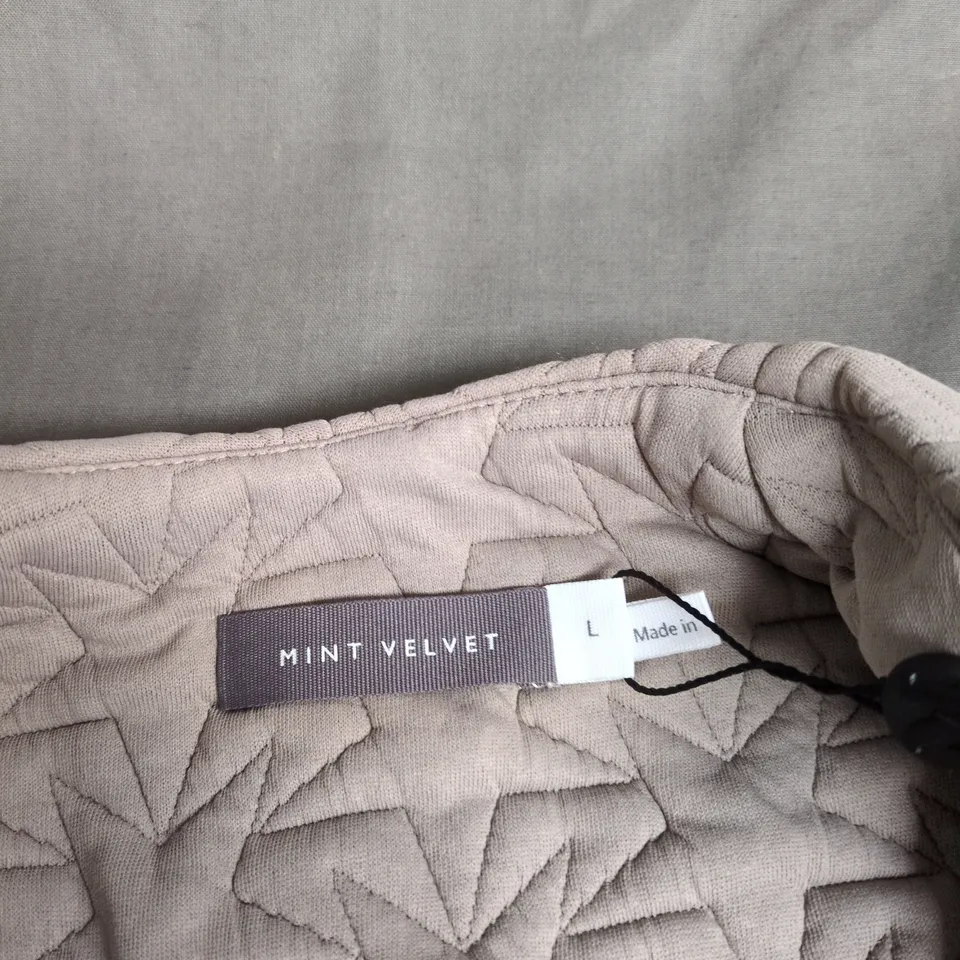 MINT VELVET BROWN STAR QUILTED BOMBER JACKET – UK SIZE L