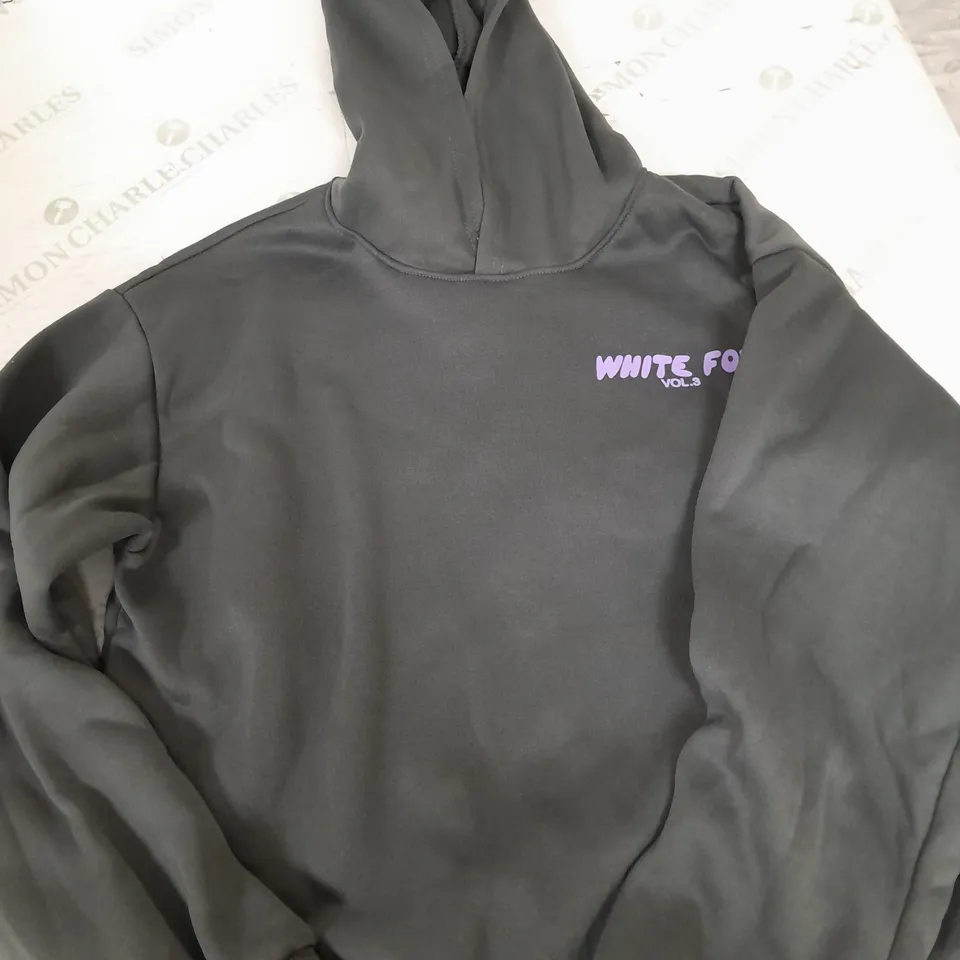 WHITE FOX VOL.3 GREY HOODIE MEDIUM