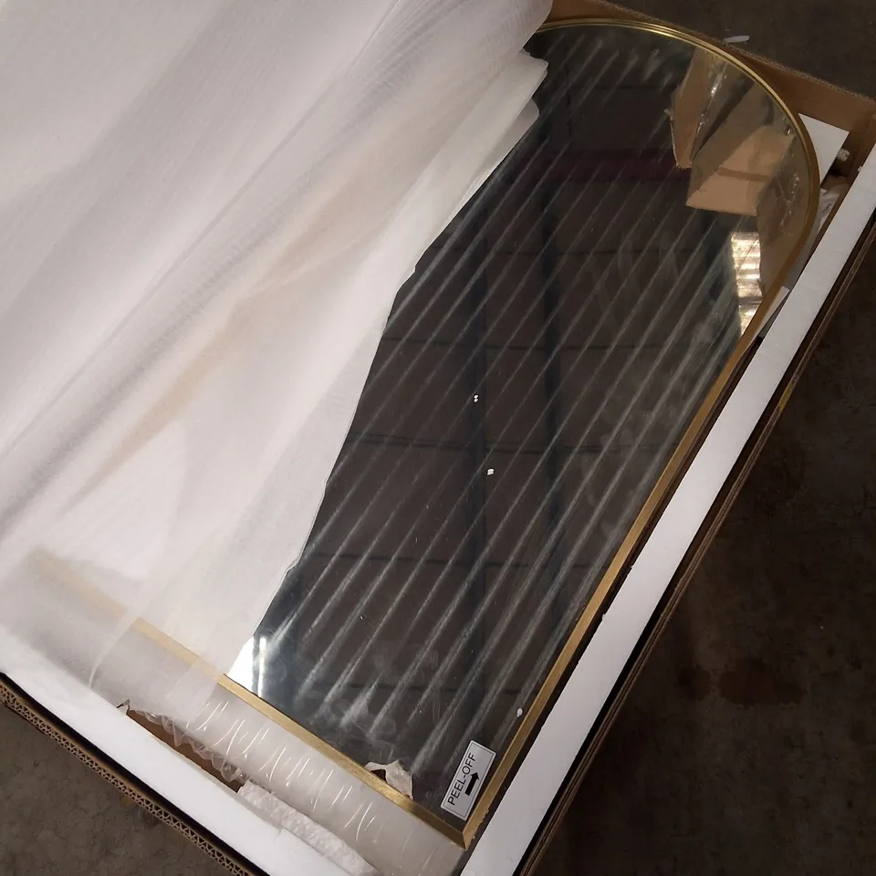 BOXED 910×500 CAPSULE MIRROR BRUSHED BRASS