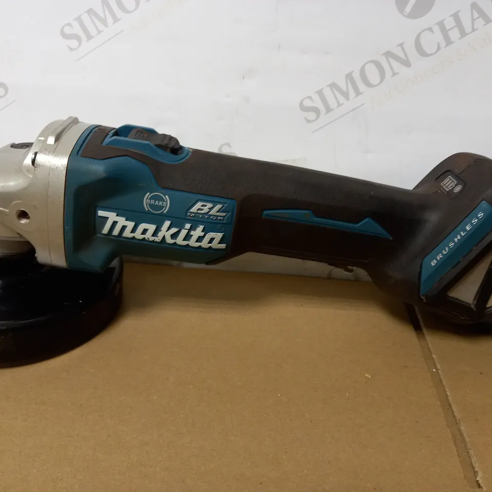 MAKITA DGA463Z ANGLE GRINDER