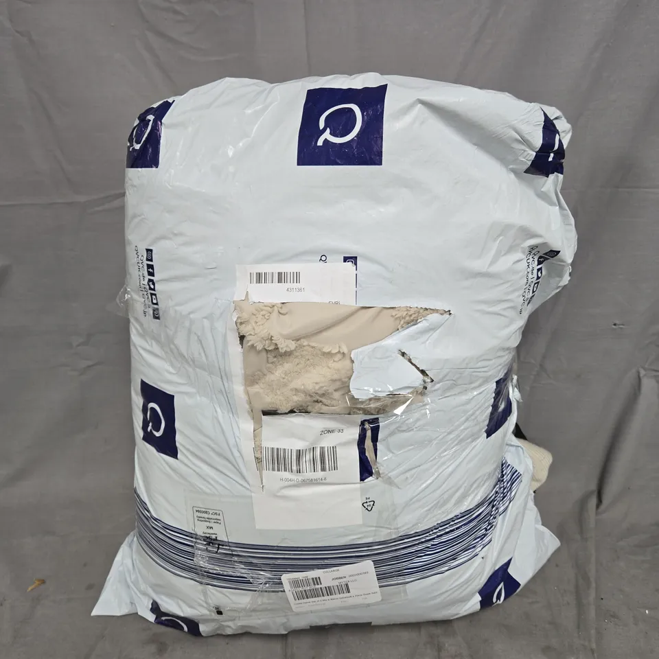 COZEE HOME SET OF 2 MIX & MATCH VELVETSOFT 4 PIECE DUVET SETS