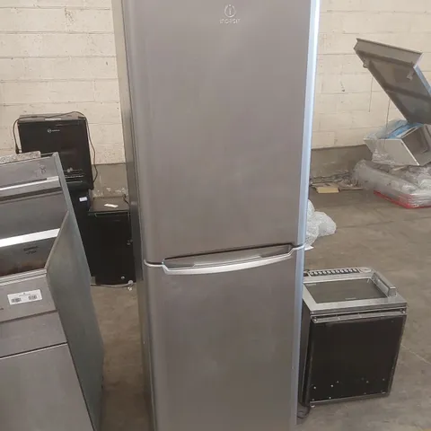 DOMESTIC INDESIT FRIDGE FREEZER