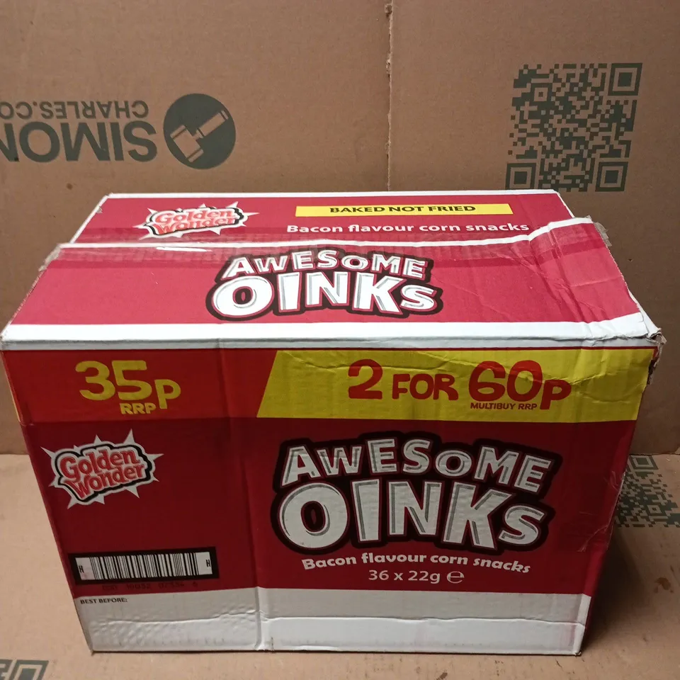 APPROXIMATELY 25 GOLDEN WONDER AWESOME OINKS BACON FLAVOUR CORN SNACKS