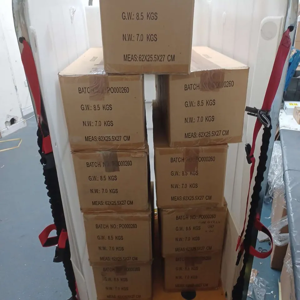LOT CONTAINING APPROXIMATELY 180 EMCOLITE FIRE012LV 100 MINUTES FIRE RATED MR16 12V LOW VOLTAGE EYEBALL DOWNLIGHTS 