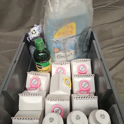 TOTE OF APPROXIMATELY 5 ASSORTED HOUSEHOLD ITEM TO INCLUDE COMFORT, DISHWASHER CARE AND LIQUAFEED - COLLECTION ONLY 
