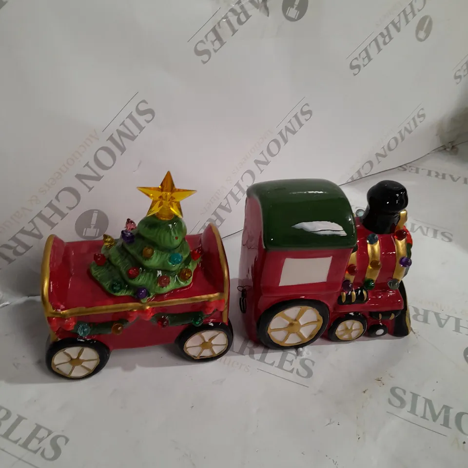 MR CHRISTMAS CERAMIC TABLETOP TRAIN