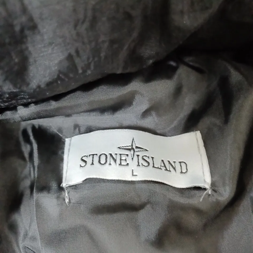 STONE ISLAND BOMBER WINTER COAT SIZE L 