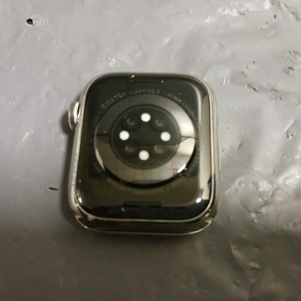 APPLE SERIES 9 31MM WATCH