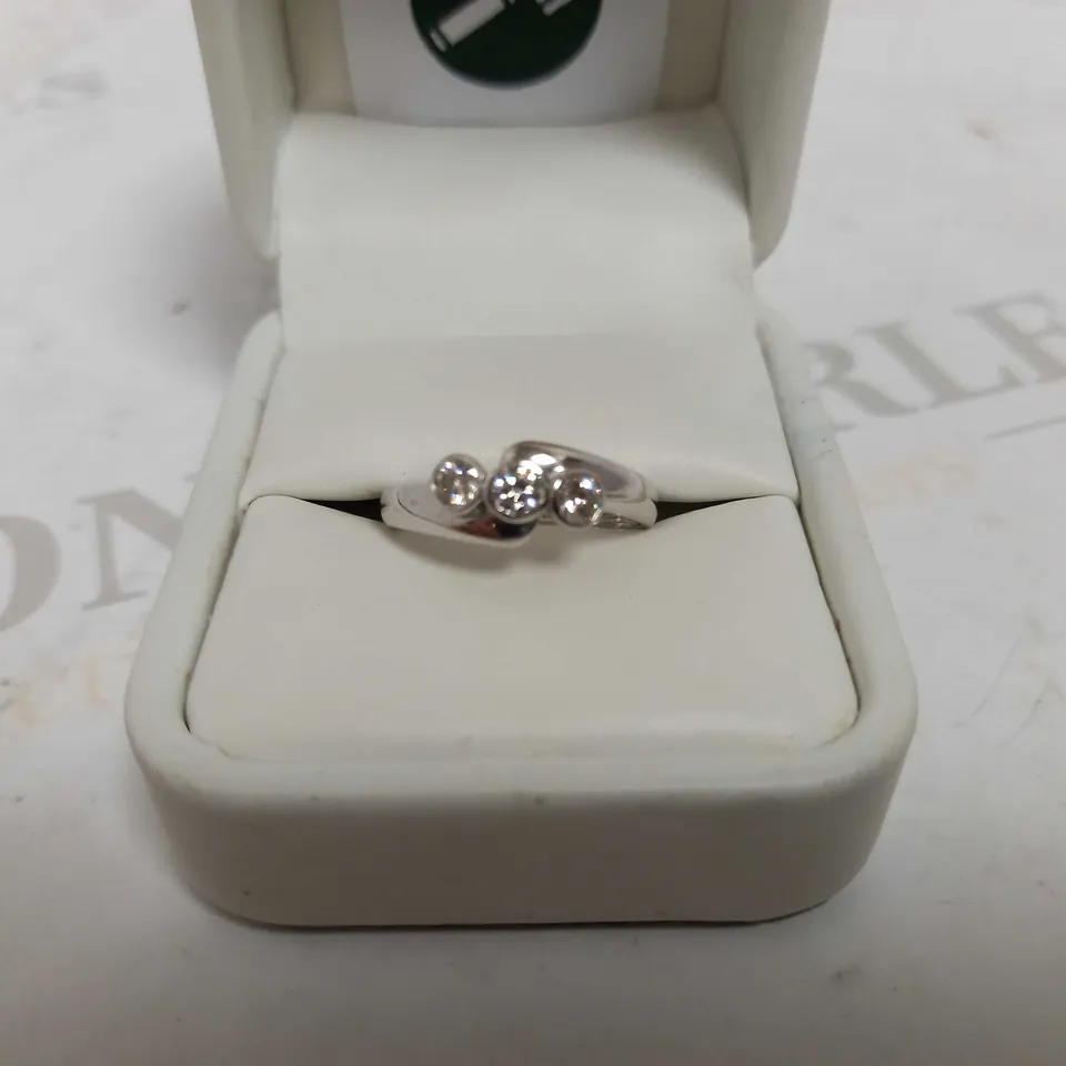DESIGNER 18CT WHITE GOLD DIAMOND SET THREE STONE RING