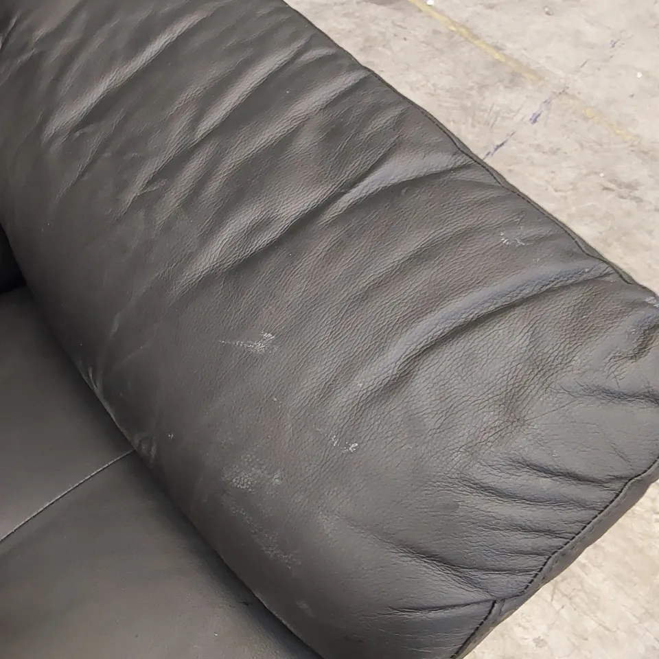 QUALITY DESIGNER BRADY LEATHER CHAISE SOFA - BLACK