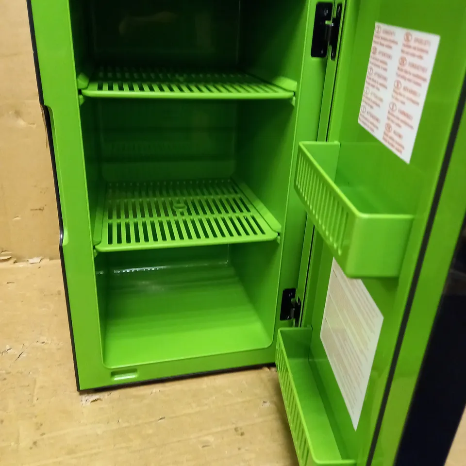 XBOX SERIES X REPLICA MINI FRIDGE THERMOELECTRIC COOLER 1.5:1