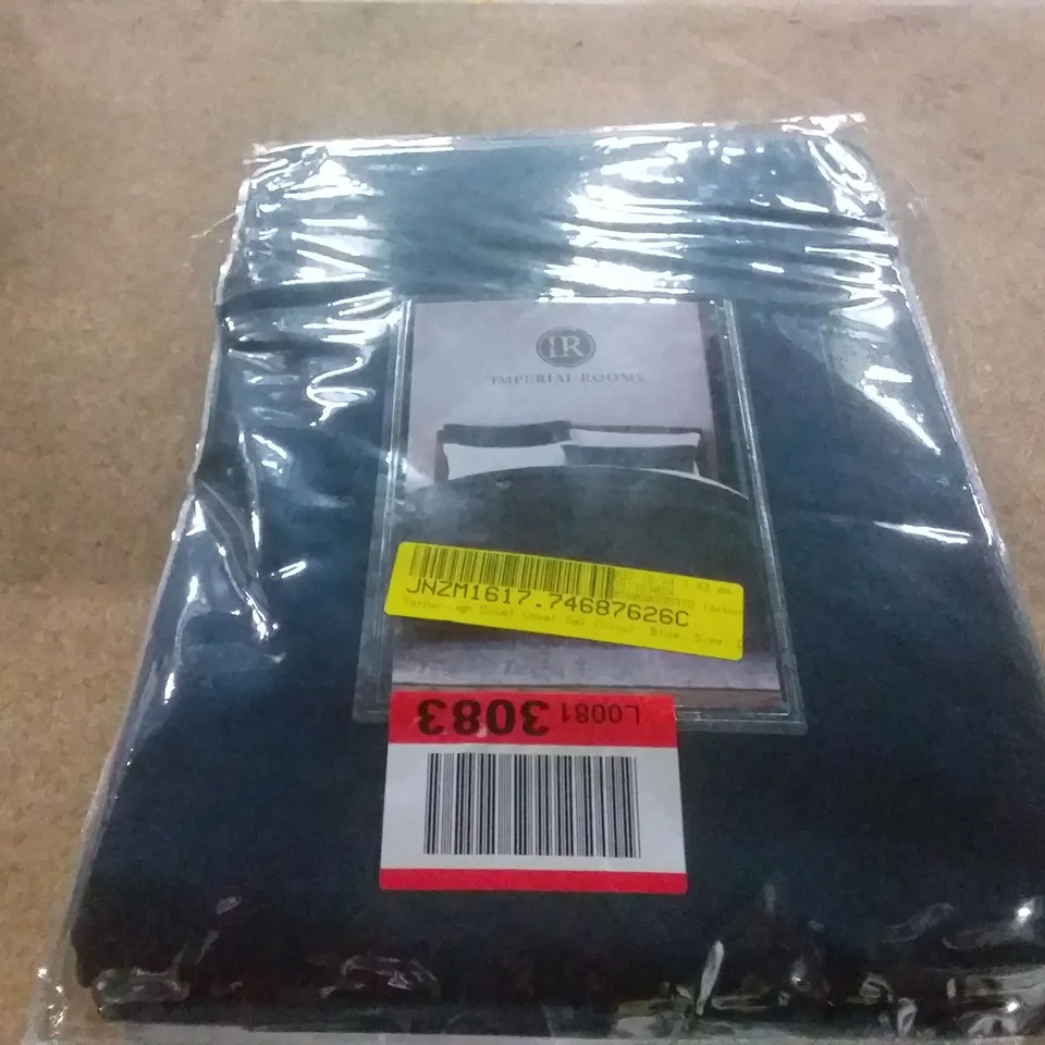 DESIGNER YARBOROUGH DUVET COVER SET COLOUR: BLUE SIZE: DOUBLE