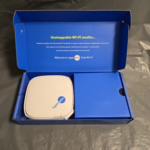 BOXED HYPEROPTIC WX3100-T0 WIFI ROUTER