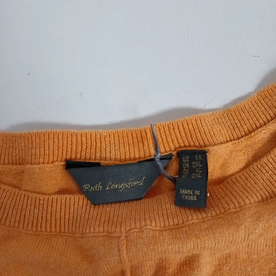 RUTH LANGSFORD ORANGE KNIT TOP – WOMEN’S CLOTHING 2XL