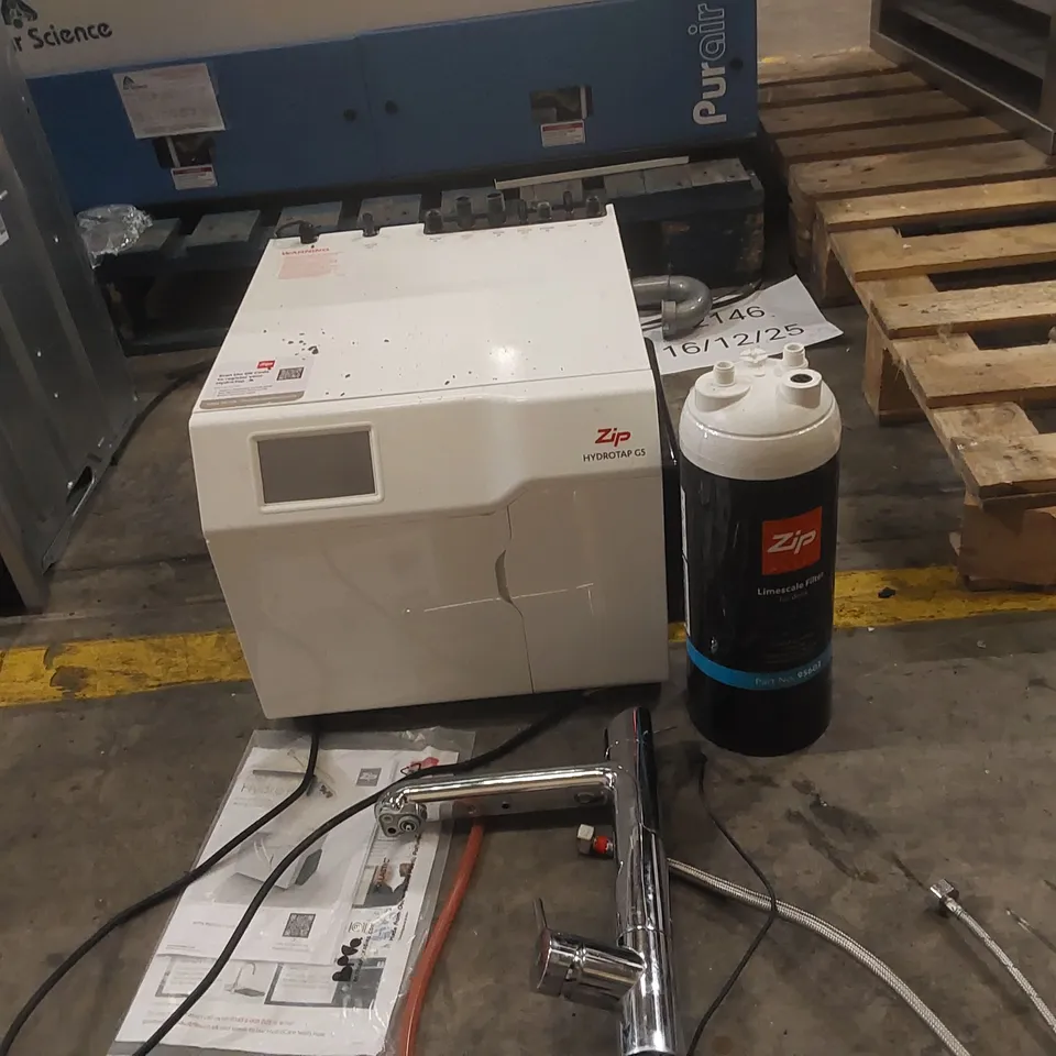 ZIP HYDROTAP G5 BC60 BOILING CHILLED TAP