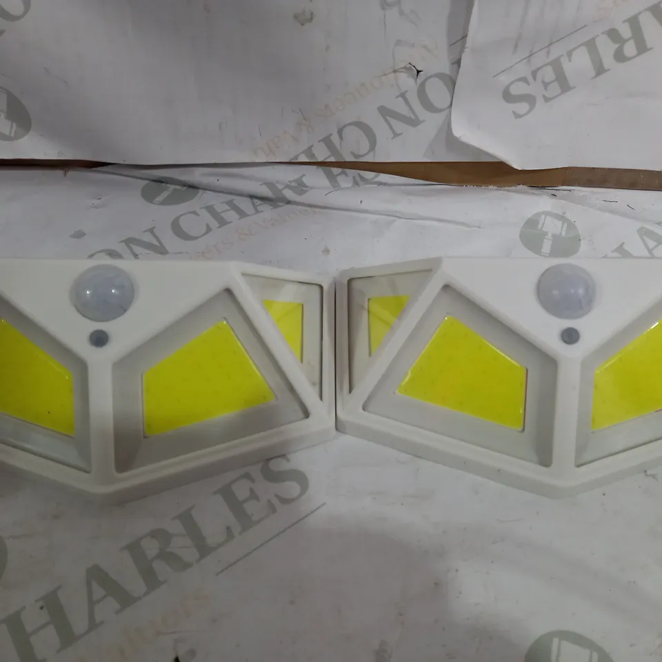 BUILDCRAFT SET OF 2 400 LUMENS SOLAR SECURITY LIGHTS