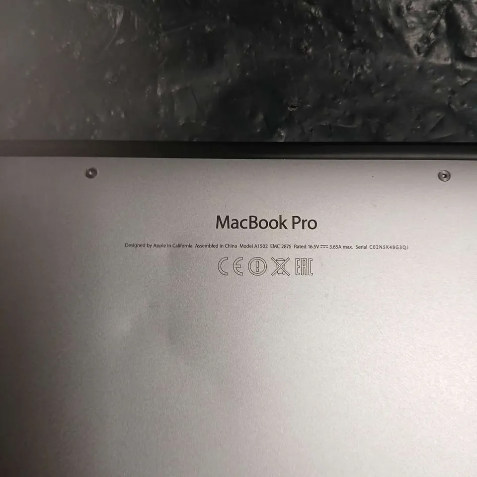 APPLE MACBOOK PRO A1502 13-INCH LAPTOP – SILVER