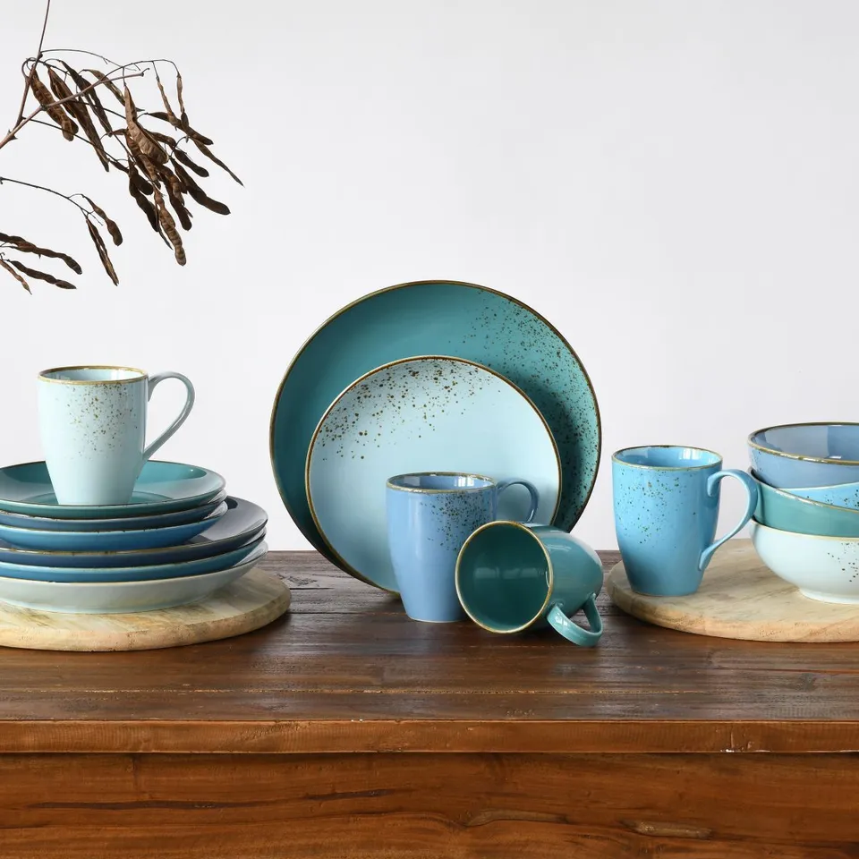 BOXED NATURE COLLECTION - 16-PIECE DINNERWARE SET - VINTAGE GARDEN