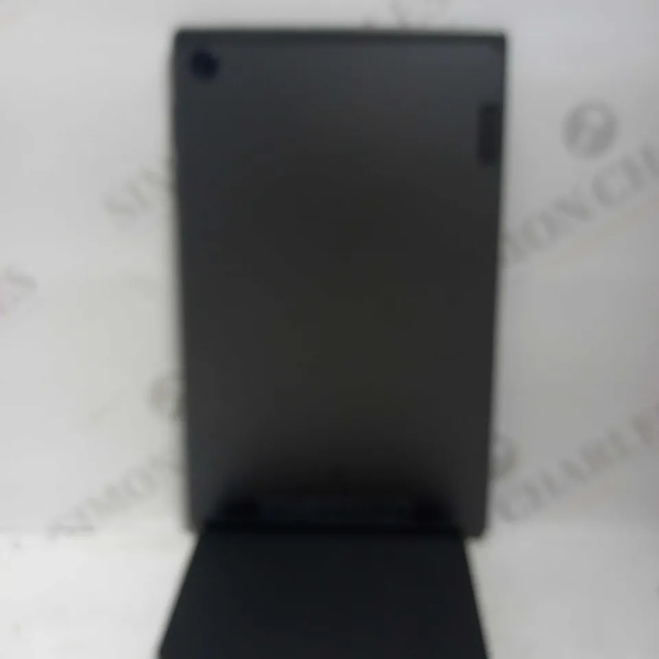 LENOVO TAB M10 FHD PLUS WITH THE SMART CHARGING STATION