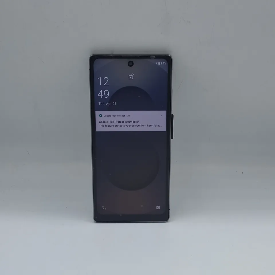 BOXED WELCOME S25 GENERIC ANDROID SMART PHONE IN GREY