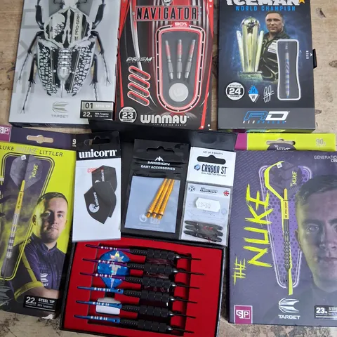 APPROXIMATELY 15 ASSORTED DARTS PRODUCTS AND ACCESSORIES TO INCLUDE; LUKE THE NUKE LITTLER TARGET LOADOUT 22G, GERWYN PRICE ICEMAN WORLD CHAMPION RD 24G, WINMAU NAVIGATOR PRISM AND WINSDART SET
