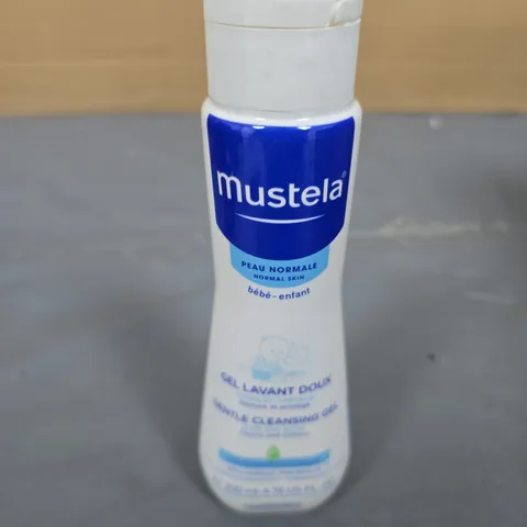 24 X MUSTELA GENTLE CLEANSING GELS - 200ML