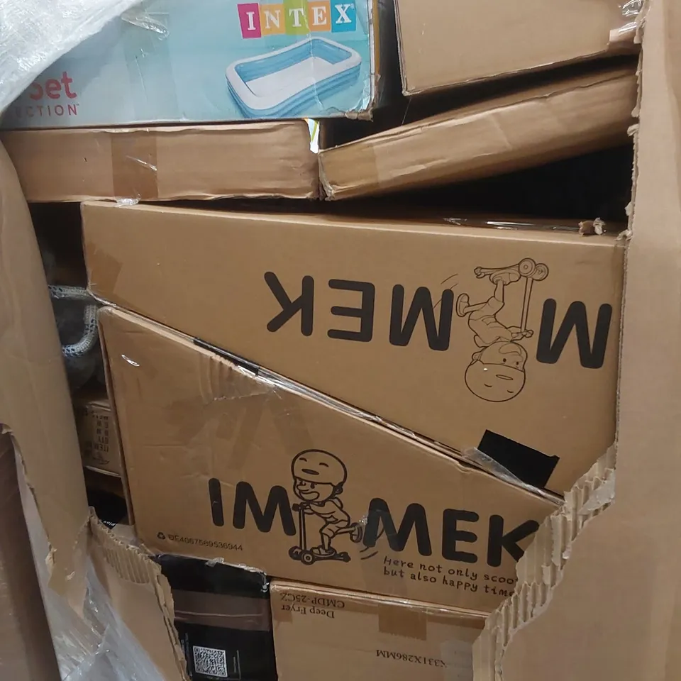 PALLET OF ASSORTED HOUSEHOLD ITEMS AND CONSUMER PRODUCTS TO INCLUDE; KIDS SCOOTERS, DEEP FRYER, PADDLING POOL, BOXED FURNITURE ETC 