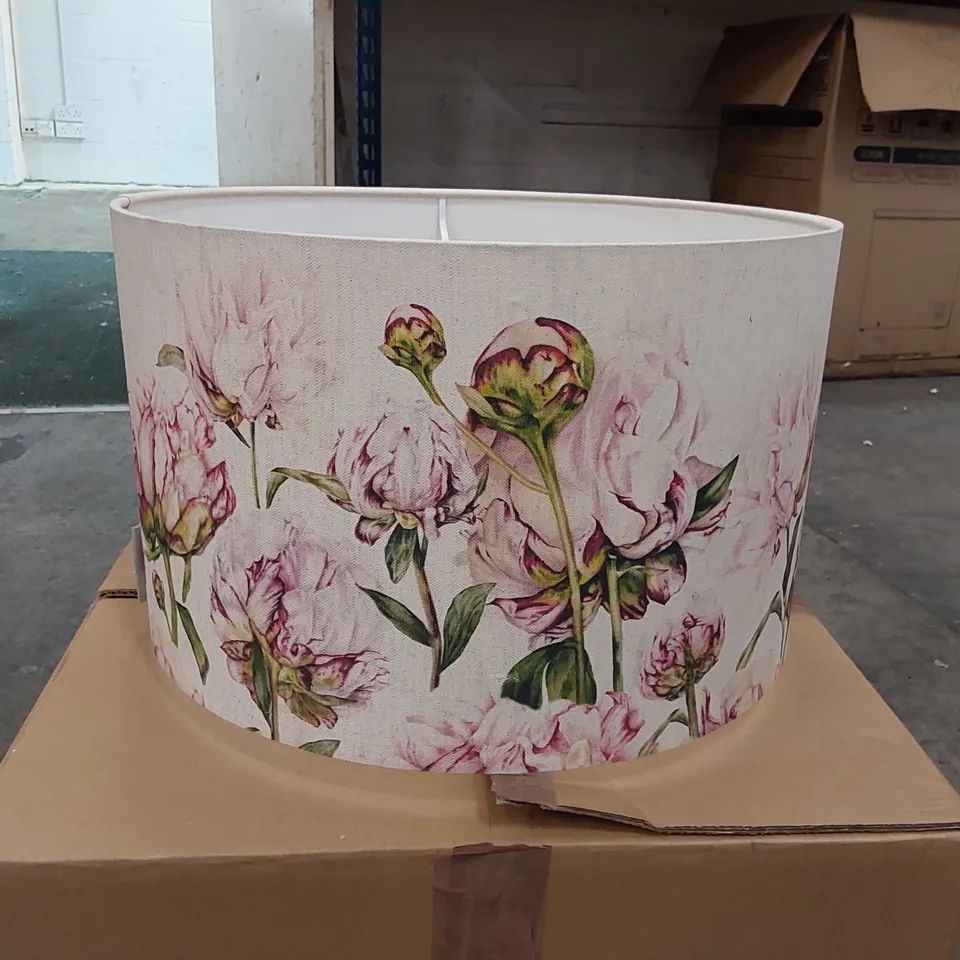 BOXED HELIGAN HERD COTTON DRUM LAMP SHADE (1 BOX)