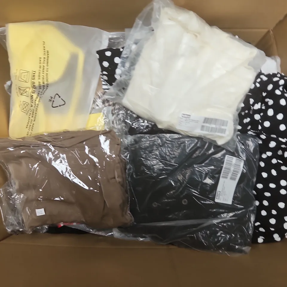 APPROXIMATELY 30 ASSORTED CLOTHING ITEMS IN VARIOUS SIZES, STYLES & COLOURS TO INCLUDE BRANDS SUCH AS RIVER ISLAND, DFYNE, JDY, ETC - COLLECTION ONLY