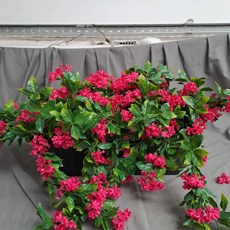 OUTLET GARDEN REFLECTIONS FAUX CREPE MYRTLE PRE-LIT TRAILING WINDOW BOX