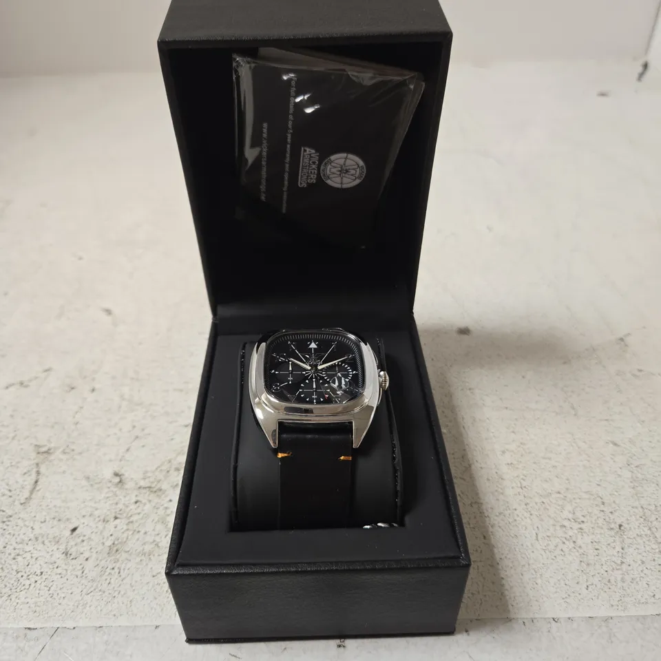 VICKERS ARMSTRONGS CHRONOGRAPH WRISTWATCH – BLACK DIAL, LEATHER STRAP, BOXED 