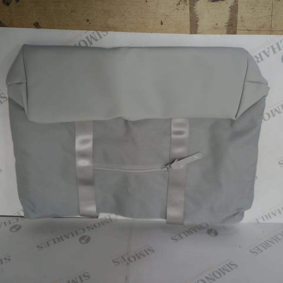 GYMSHARK EVERDAY GREY TOTE