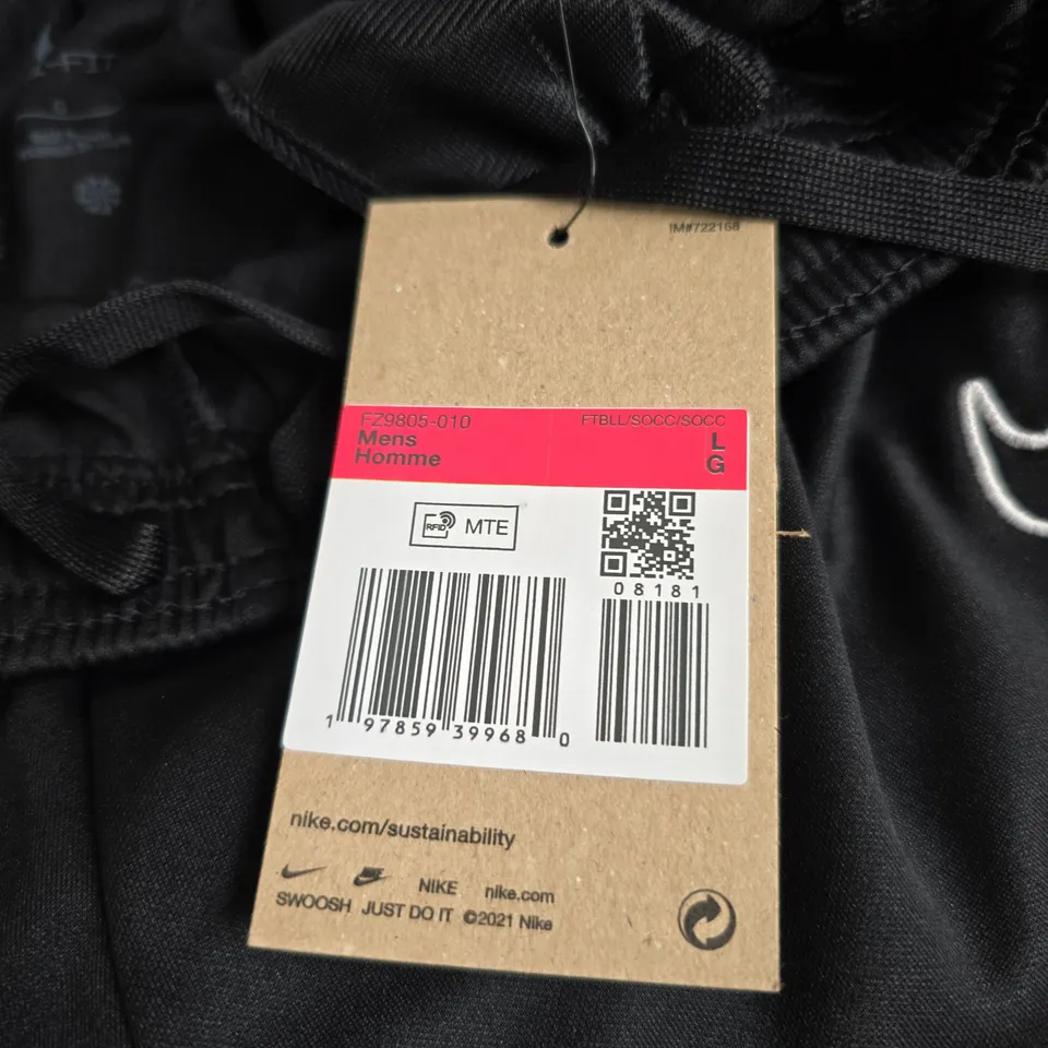 NIKE MEN'S TRACKSUIT BOTTOMS– BLACK, SIZE LARGE 