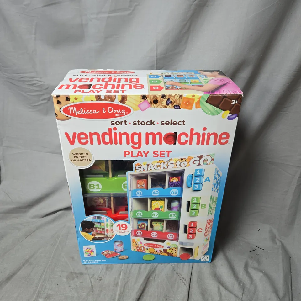 MELISSA & DOUG VENDING MACHINE PLAY SET