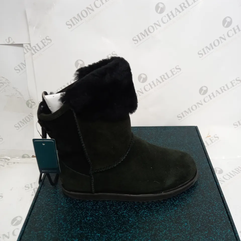 EMU BIRDWOOD BOOT SIZE 5