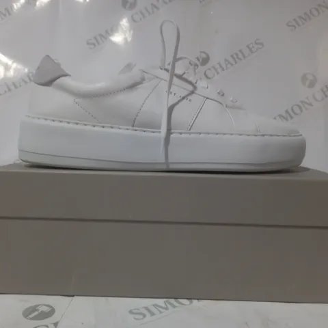 BOXED PAIR OF JIGSAW LEATHER PLATFORM TRAINERS IN WHITE UK SIZE 8