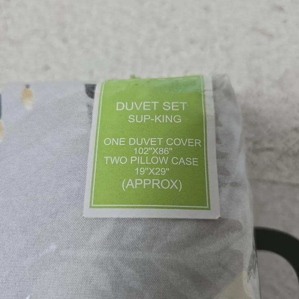 PRIME LINENS DUVET SET – SUPER KING (DUVET COVER 102 X 86 IN; 2 PILLOWCASES 19 X 29 IN)