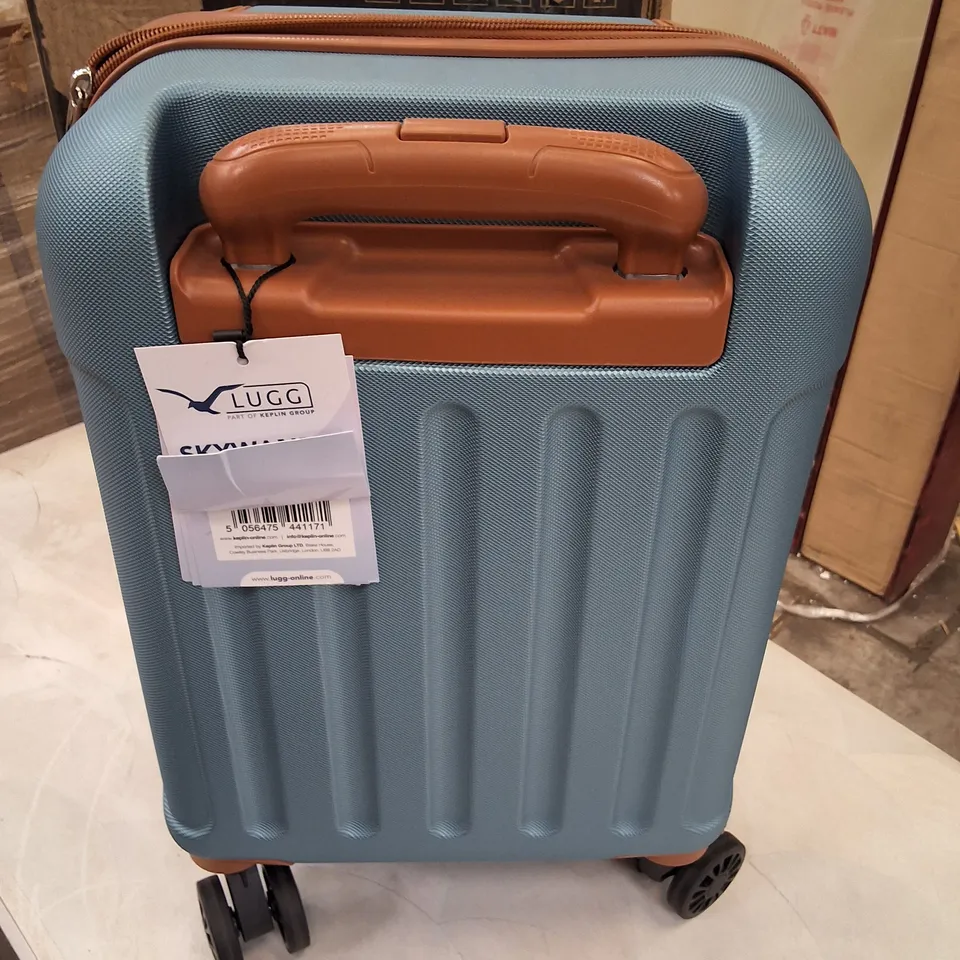 LUGG SKYWANDER CABIN BAG IN BLUE