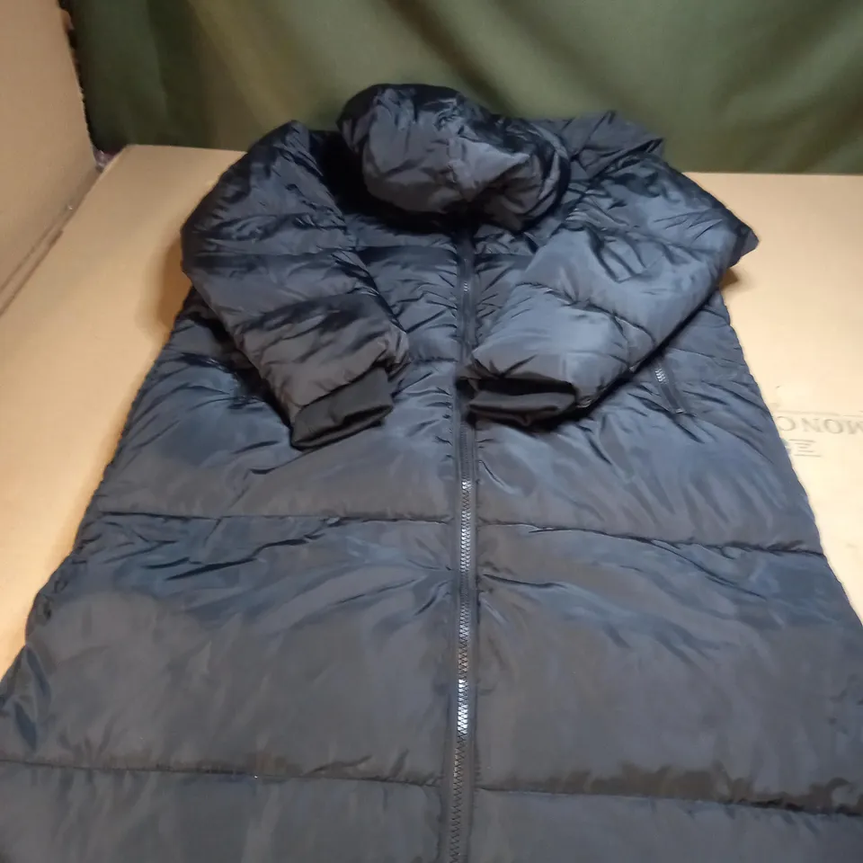 BLACK QUIZ BOMBER COAT 