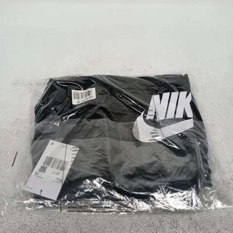NIKE BLACK CASUAL SHORTS - SIZE 3XL