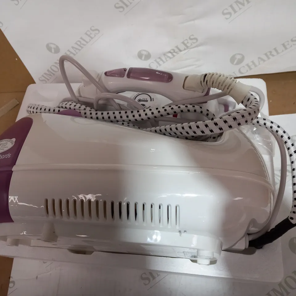 MORPHY RICHARDS JET STEAM GENERATOR IRON PINK/WHITE