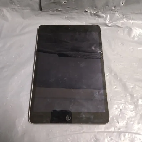 APPLE IPAD MINI 2 TABLET - A1489 