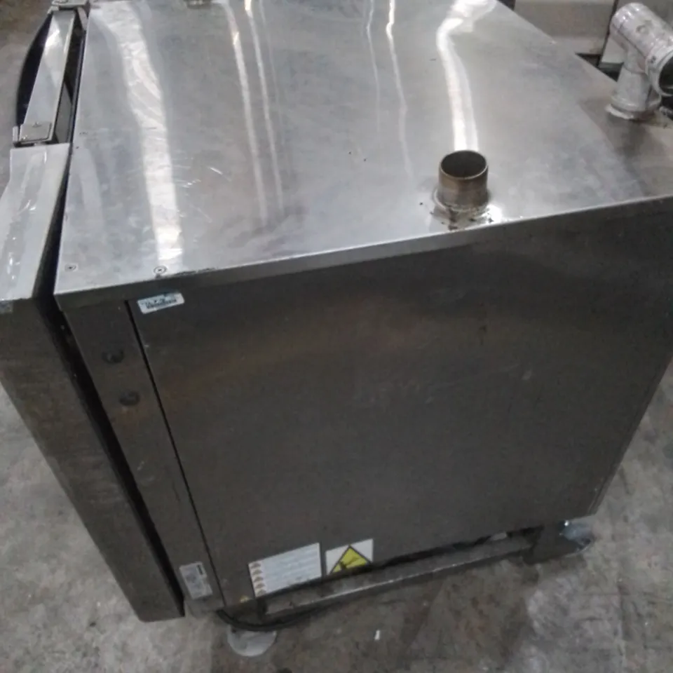 HOUNO COMMERCIAL SINGLE OVEN CPE 1.06